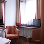 Garni-hotel Kranich 포츠담
