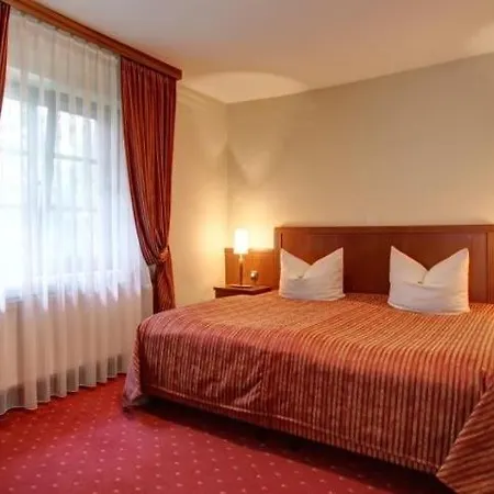 Pensjonat Garni-hotel Kranich Poczdam