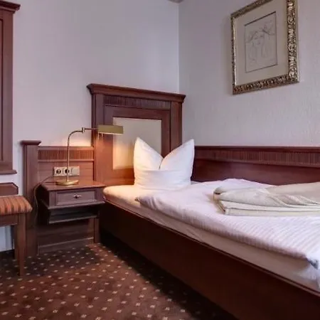 Garni-hotel Kranich 3* Potsdam