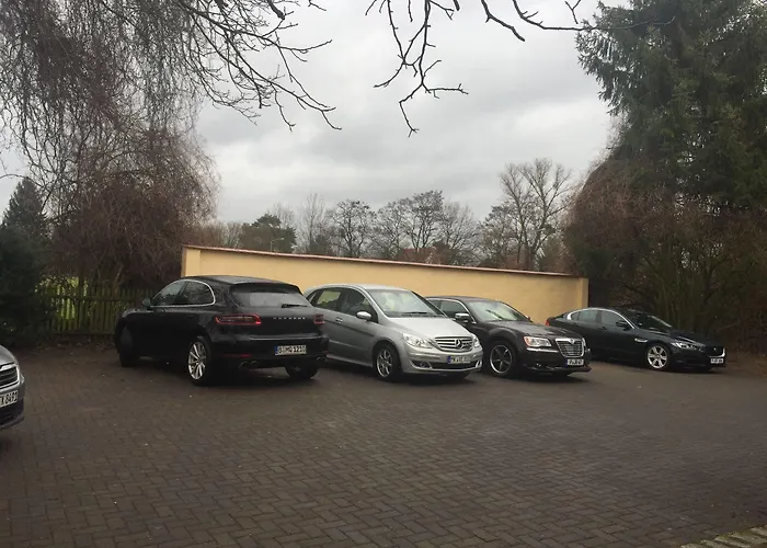 Garni-hotel Kranich Pensión 3*